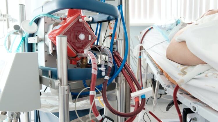 air-ambulance-with-ecmo-life-support-machine